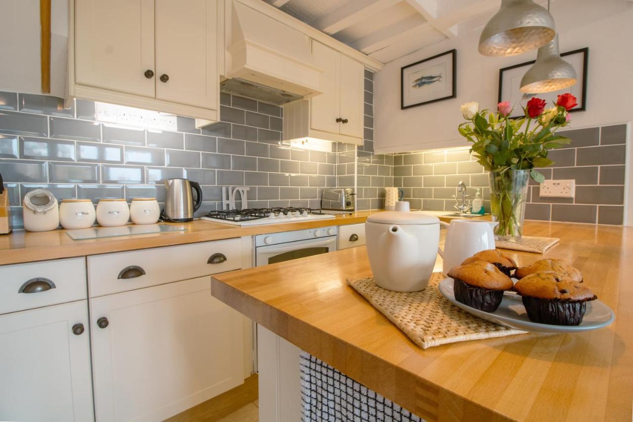 Villa Cormorant- Sea View, Couples Retreat à Brixham Extérieur photo
